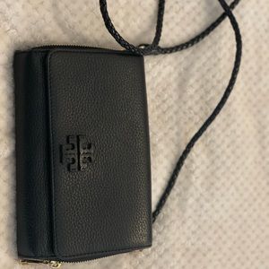 Tory Burch Taylor zip wallet